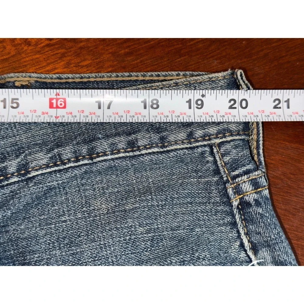 Signature Levi Relaxed Fit Jeans Men 42x32 Blue Med Wash Straight Leg Brand New